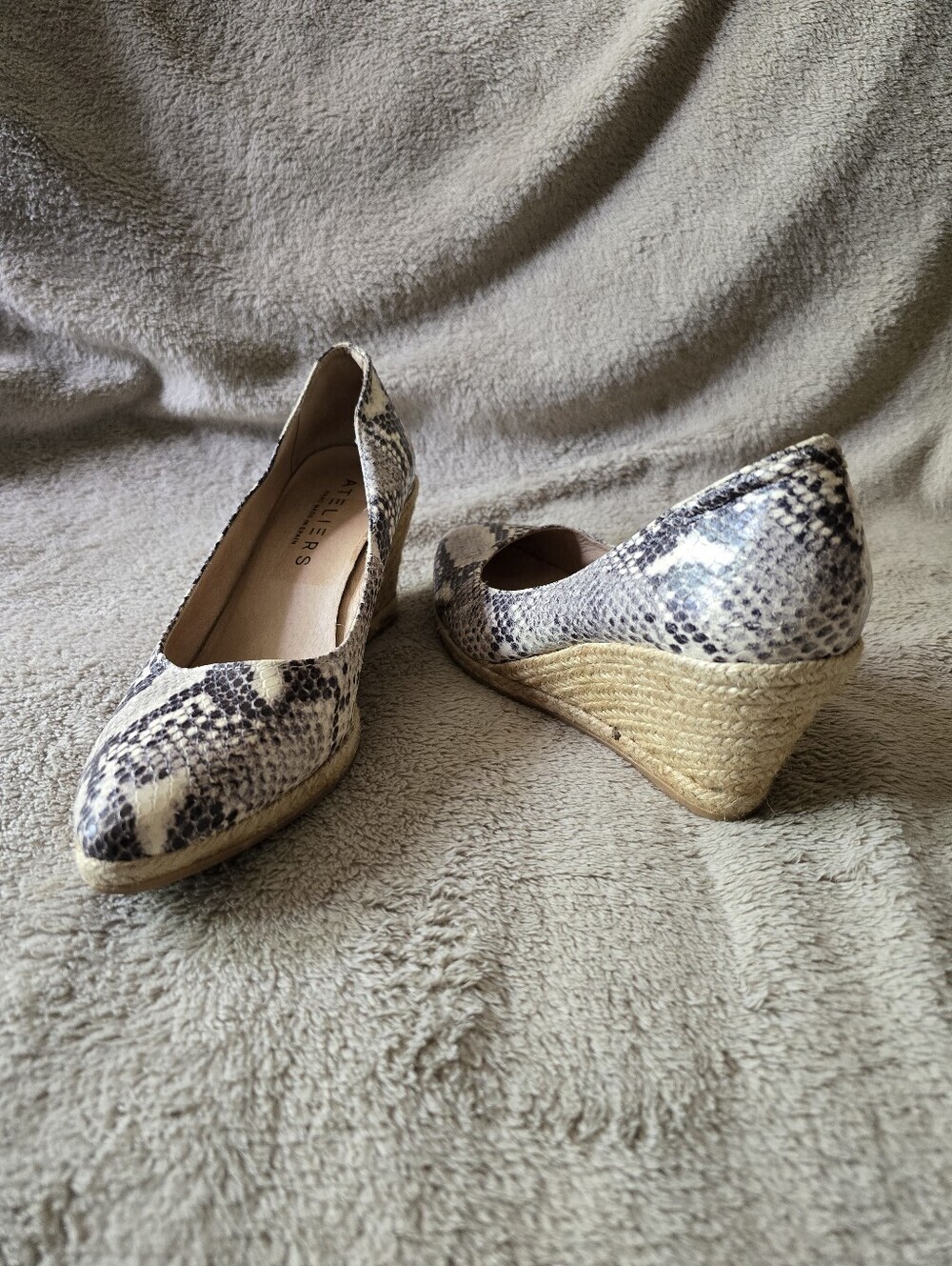 Ateliers Snakeskin Print Espadrille Wedges Size 39